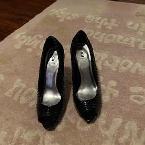 Bakers Patent leather heels